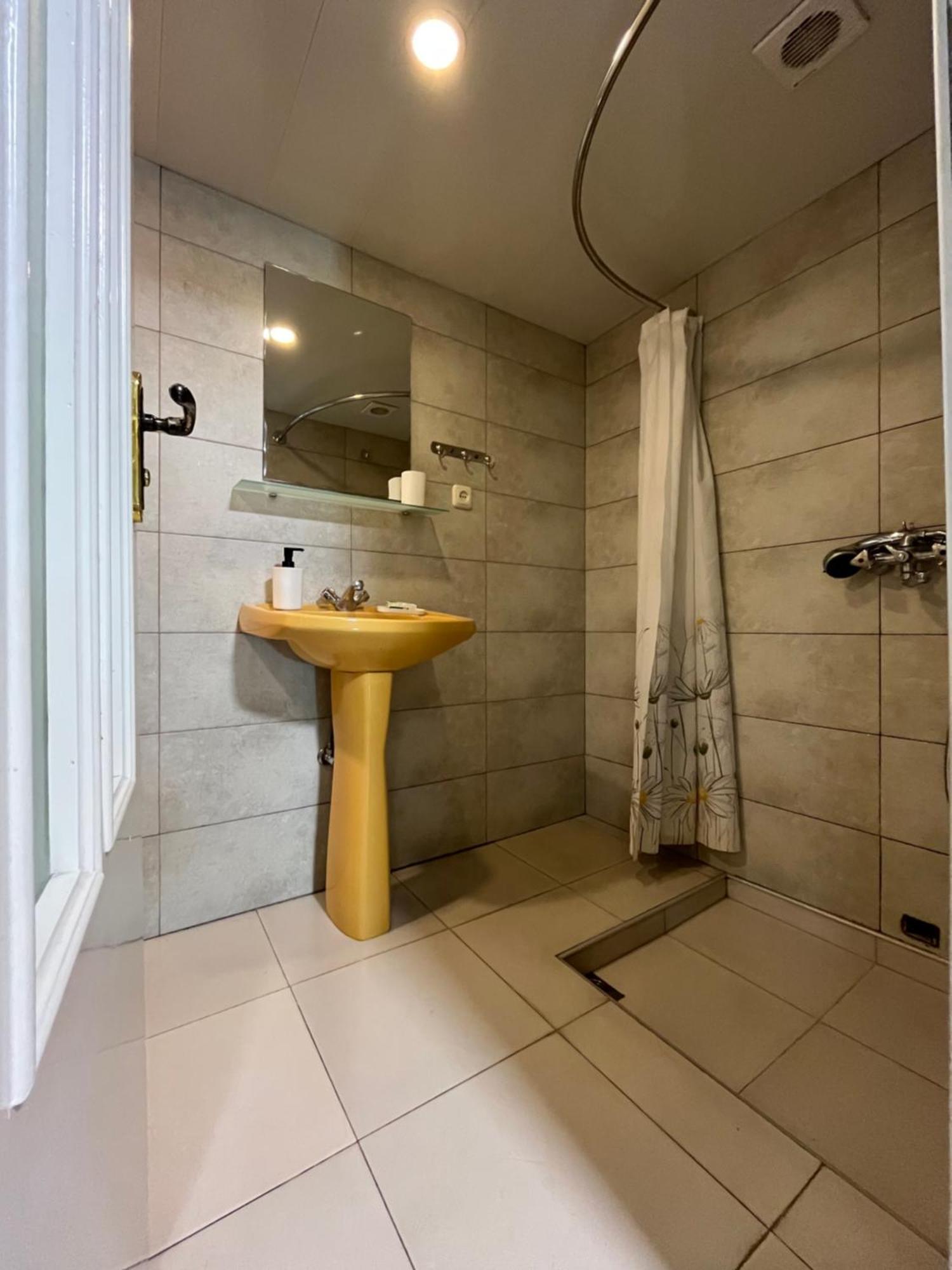 יירבאן The View Apartments מראה חיצוני תמונה